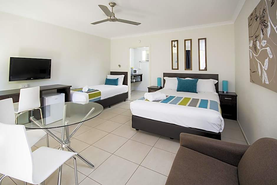 The Beach Motel Hervey Bay