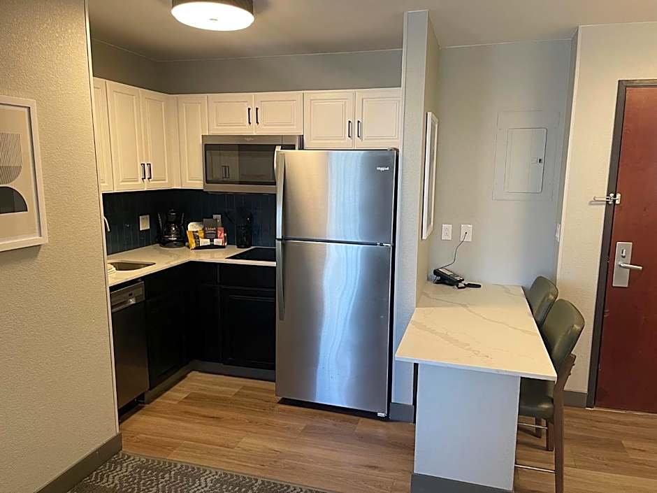 Staybridge Suites West Des Moines By IHG