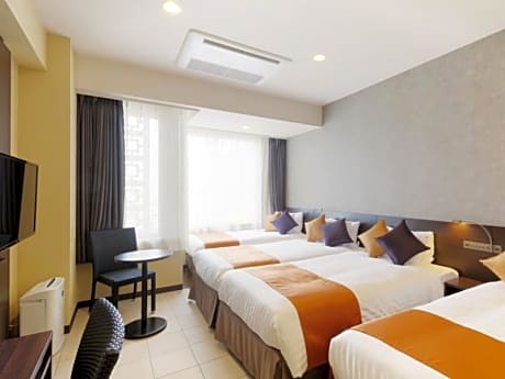 Hollywood Twin Room