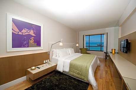 Gran Class Junior Suites with Frontal Sea View