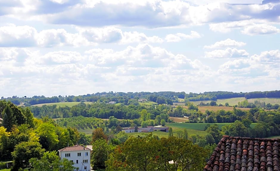 Les remparts de la Bastide