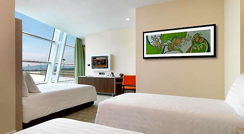 Sama-Sama Express KLIA Terminal 2 - Airside Transit Hotel