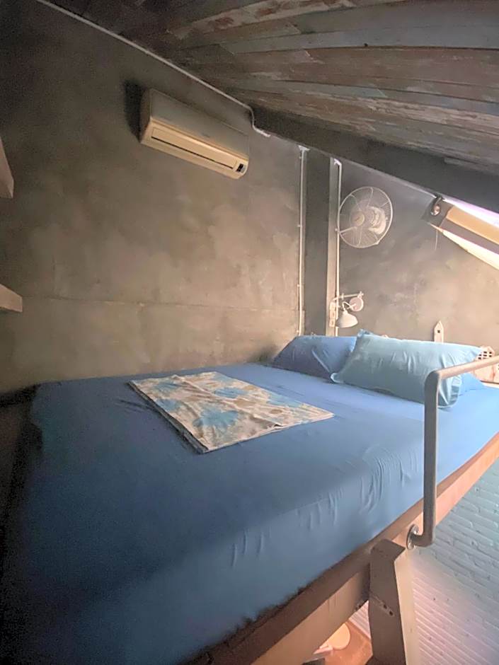 Shelter Hostel Malang