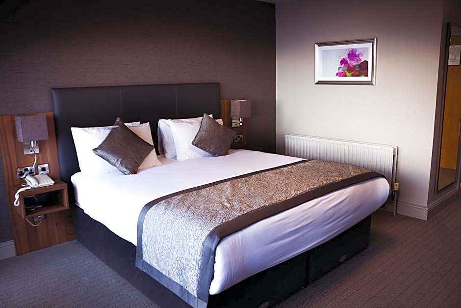 Allingham Arms Hotel