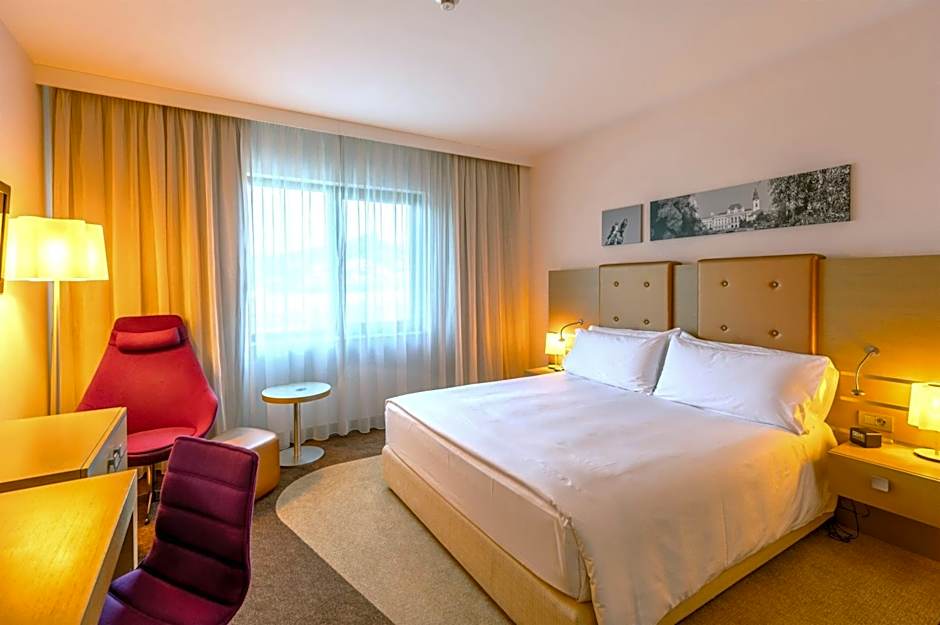 DoubleTree By Hilton Oradea