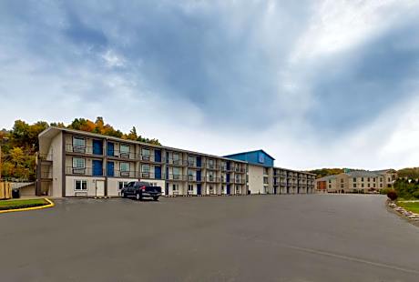 Motel 6 Corbin KY