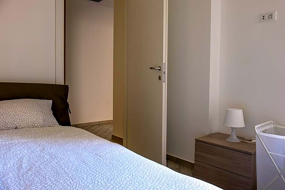Home Hotel