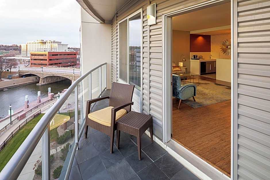 Hilton Garden Inn Sioux Falls Downtown