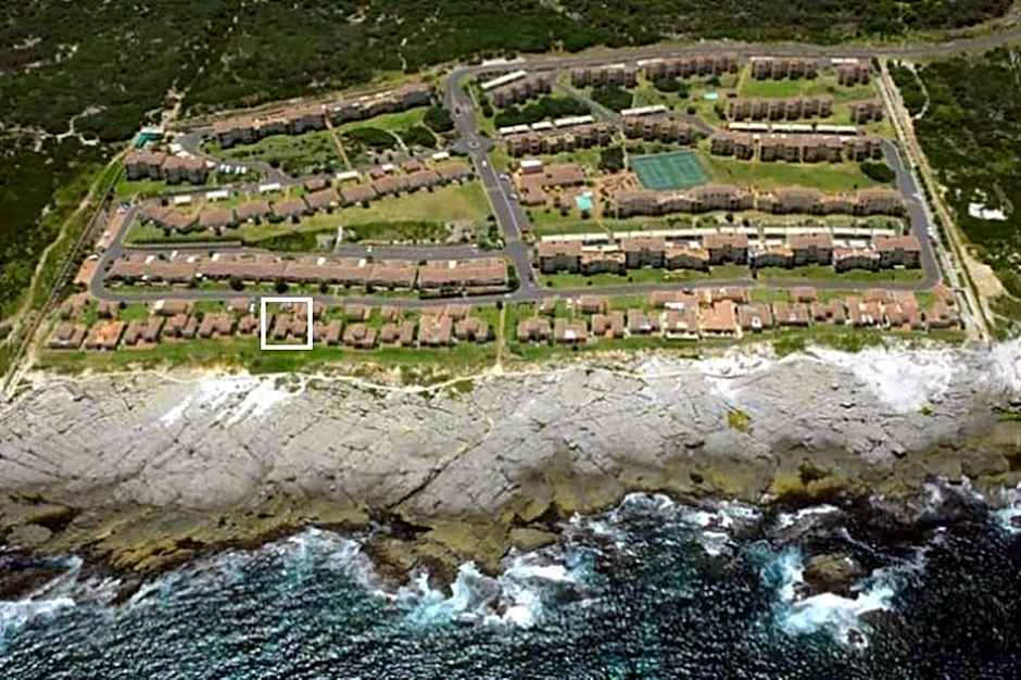 Hermanus Beach Club - St Tides House 19