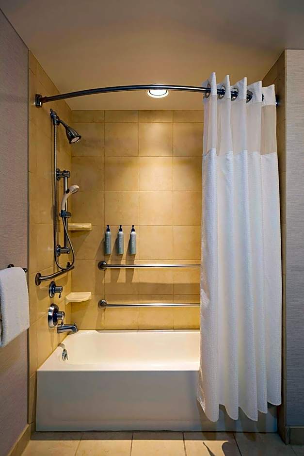 Courtyard by Marriott Madison West/Middleton