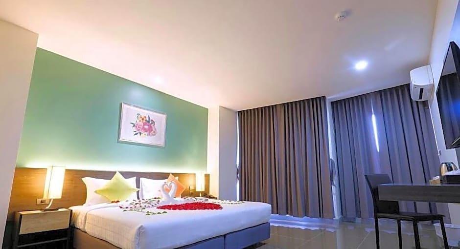 Clover Hotel Hatyai