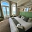 Clarence House Hotel