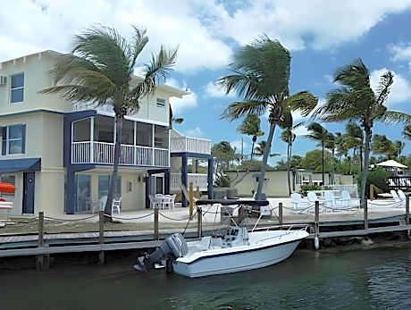 Fisher Inn Resort & Marina
