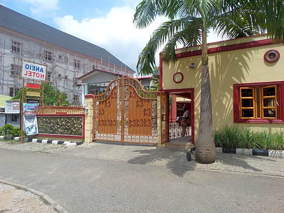 Aneio Hotel