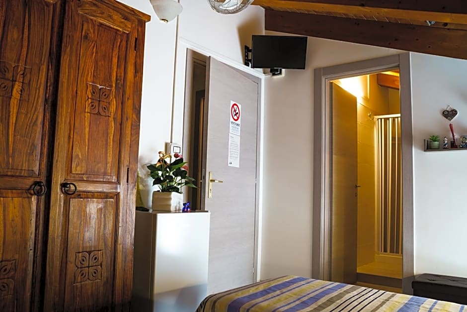 Sansi´s Sapri Camere