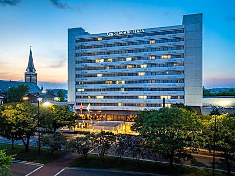 Crowne Plaza Knoxville Downtown University By IHG