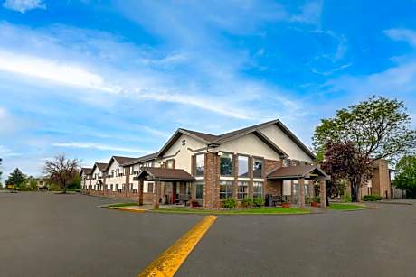 Super 8 by Wyndham Longmont/Twin Peaks