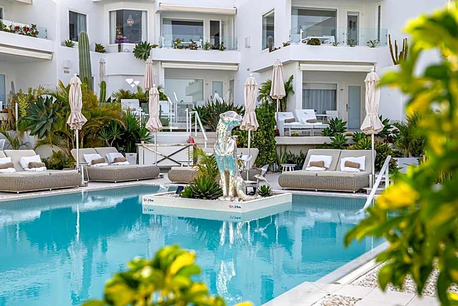 Lani's Suites de Luxe - Adults Only