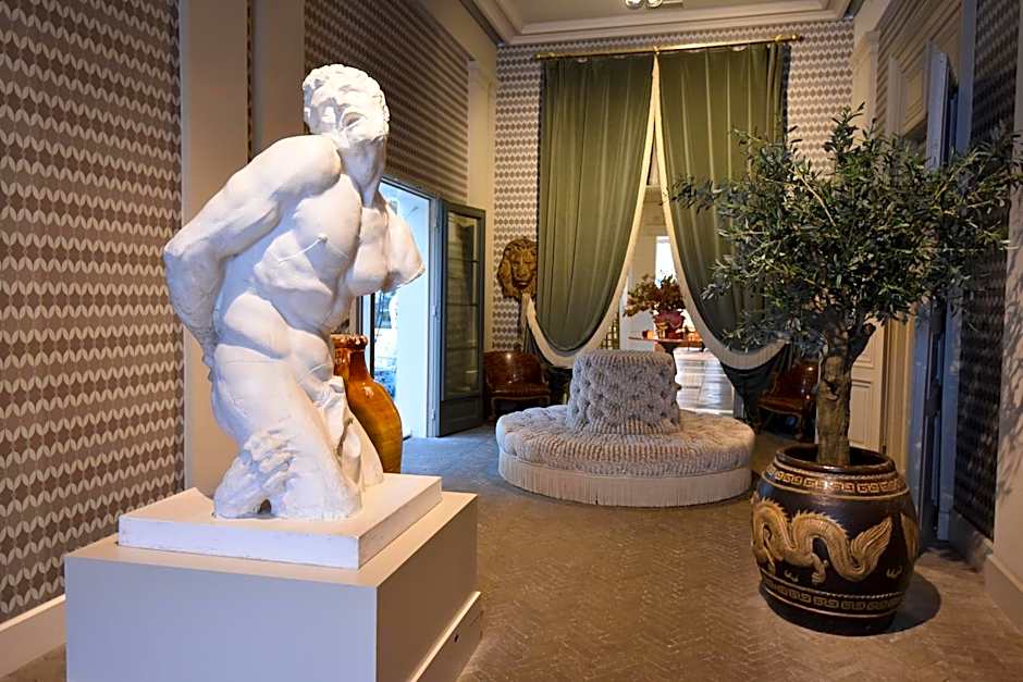 Hotel Van Cleef