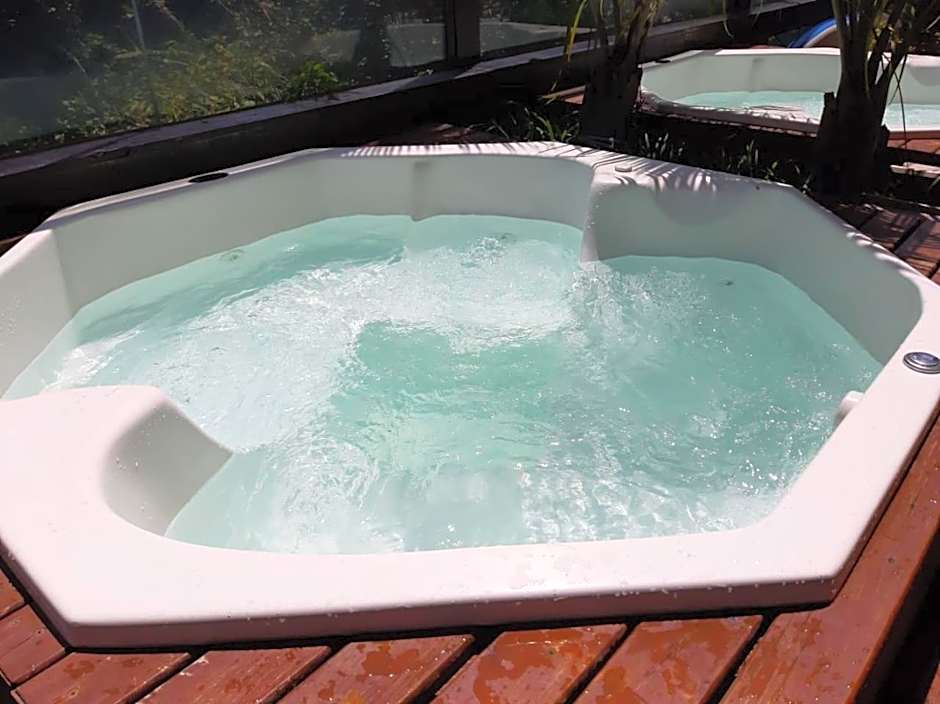 Jurerê Beach Village - Studio Lateral Luxo