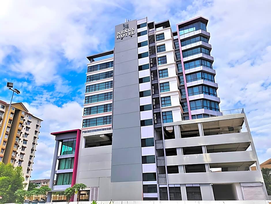 Nexus Regency Suites & Hotel