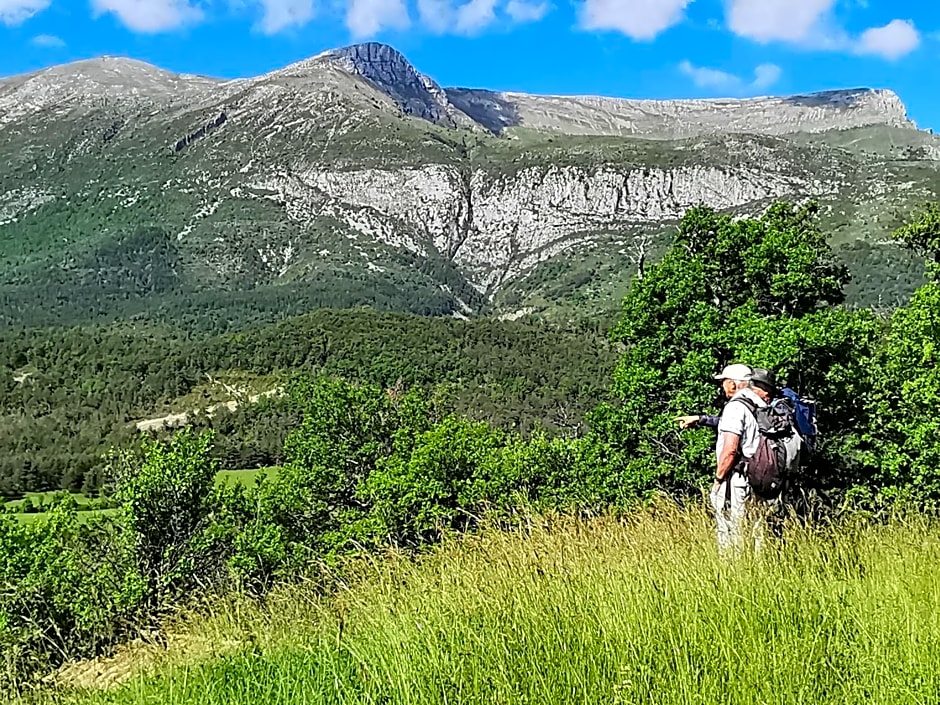 La Peyregoune, logement en pleine nature et table d'hôtes