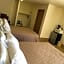 Toppers Motel