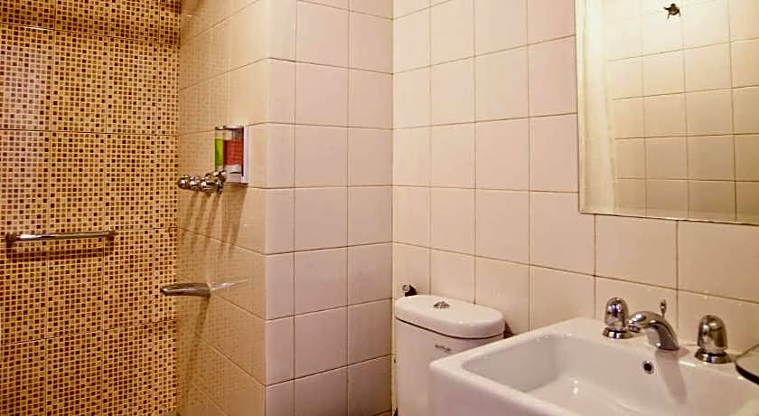 Amaris Hotel Dewi Sri