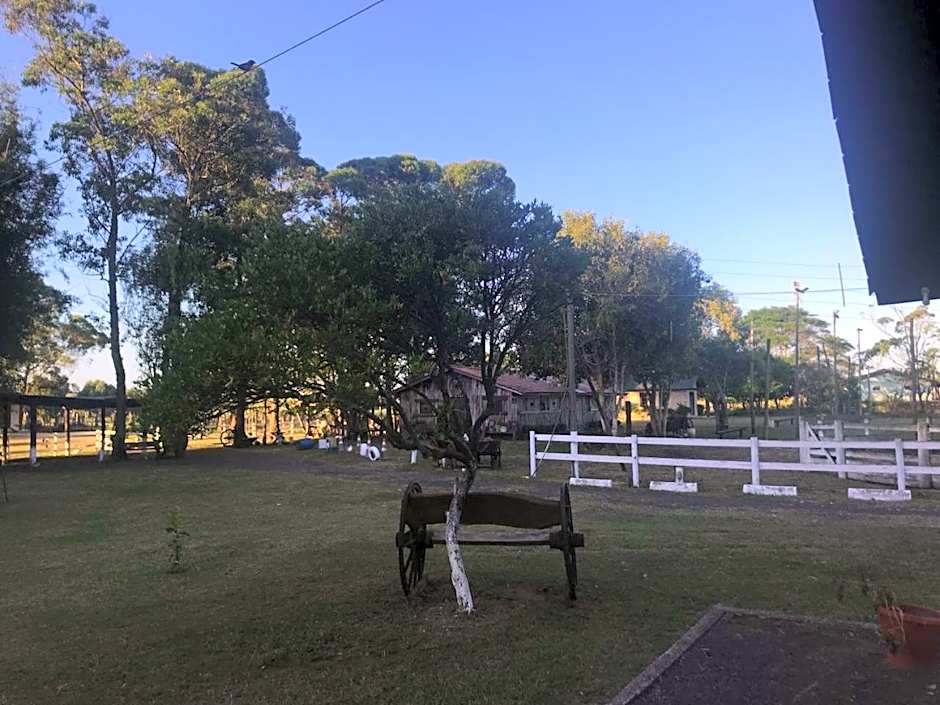 Haras Trevo de Ferro, Praia, Piscina e Campo
