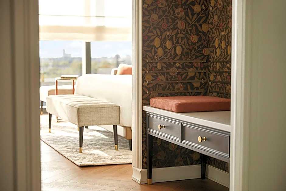 Park Hyatt London River Thames