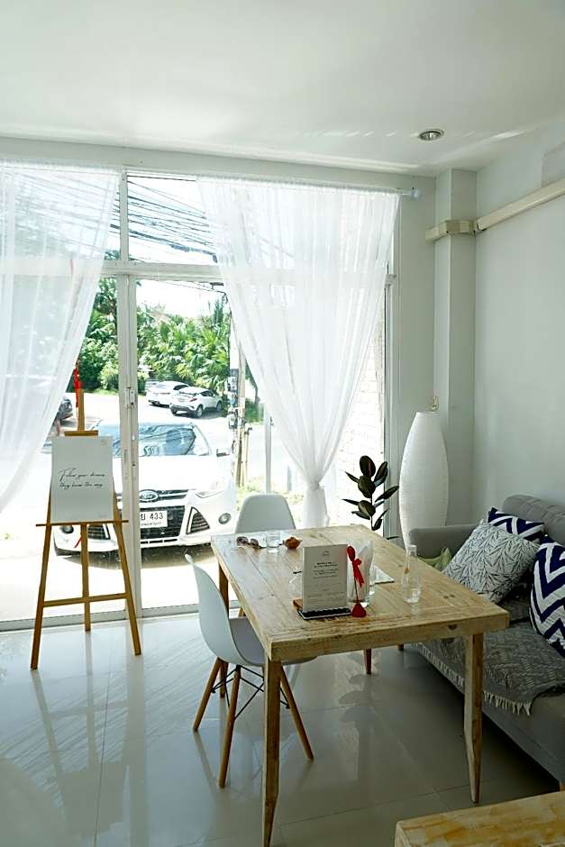 The CHU cafe/guesthouse 