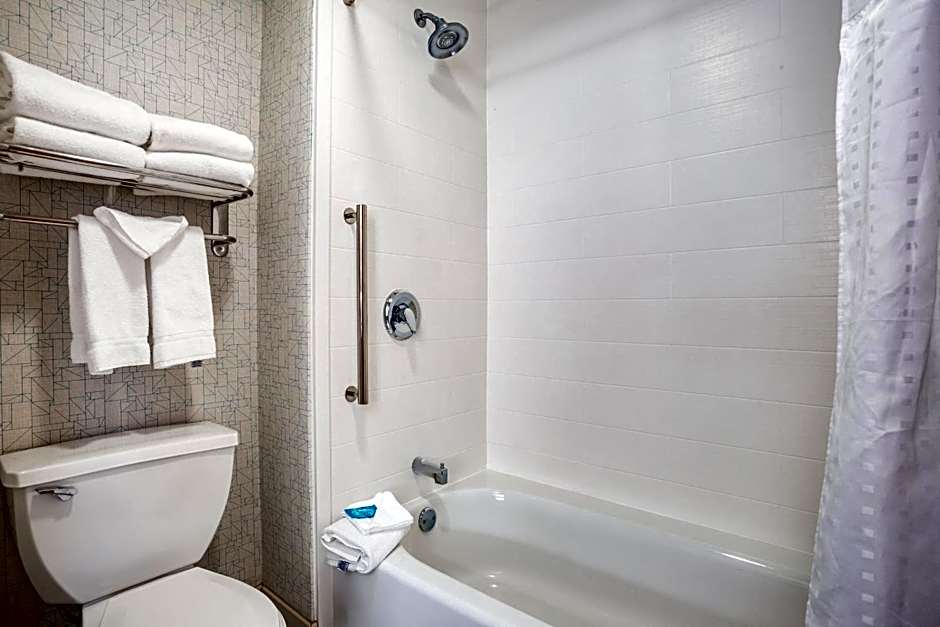 Holiday Inn Express Wisconsin Dells By IHG