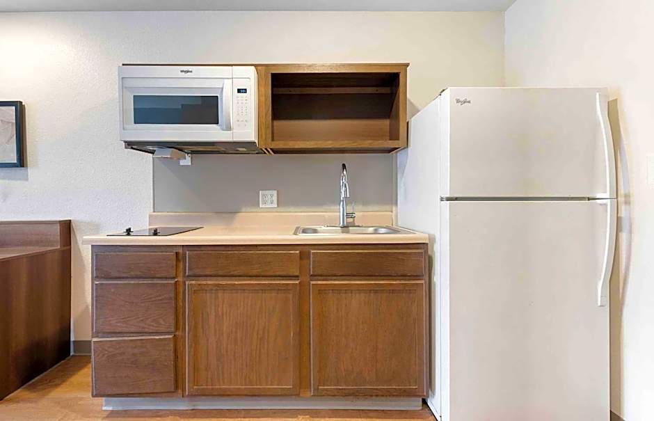 Extended Stay America Suites - Minneapolis - Fridley