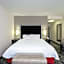 Hampton Inn & Suites Roanoke Airport