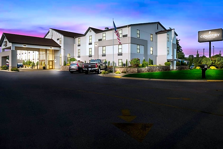 Country Inn & Suites by Radisson, Grandville-Grand Rapids West, MI