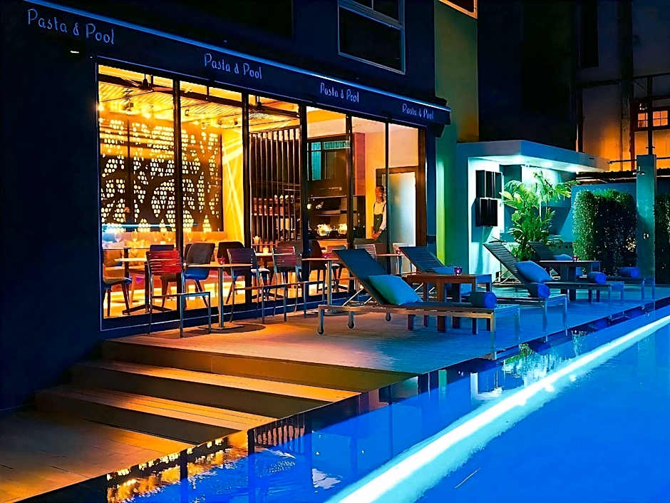 Lit Bangkok Hotel
