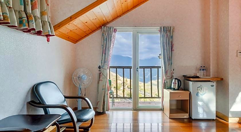 Chingjing New Paradise Bed and Breakfast