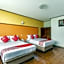 OYO Hotel Casa Blanca