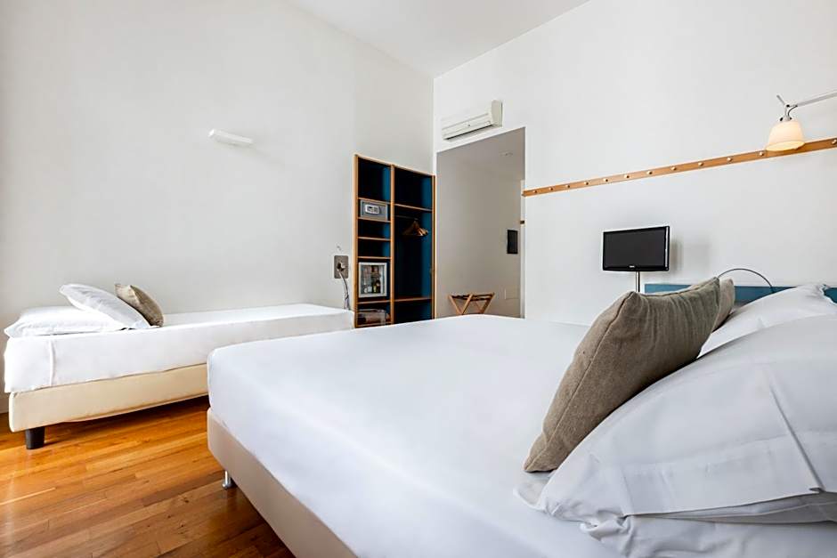 Hotel Piazza Bellini & Apartments