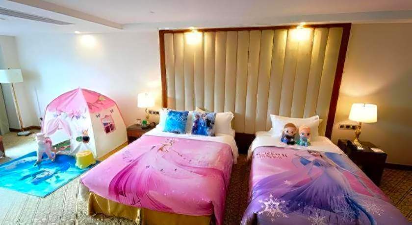Yihe Grand Hotel