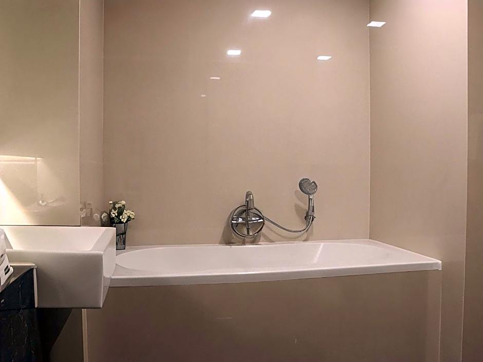 Rangsit Residence & Hotel