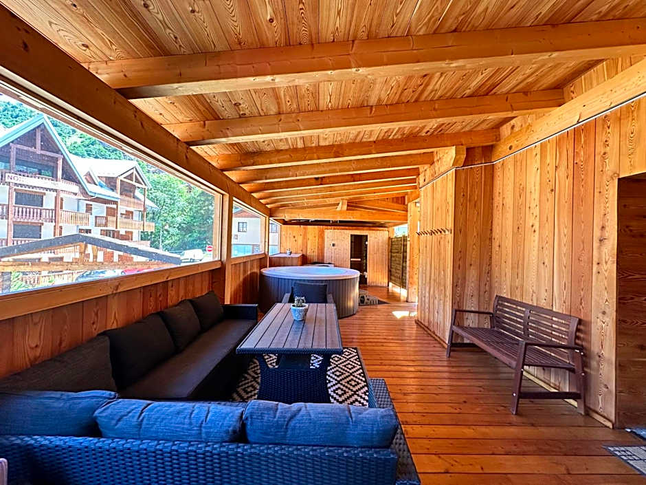 Hôtel-Chalet les Mélèzes