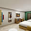 The Vibes Hotel, Trademark Collection by Wyndham