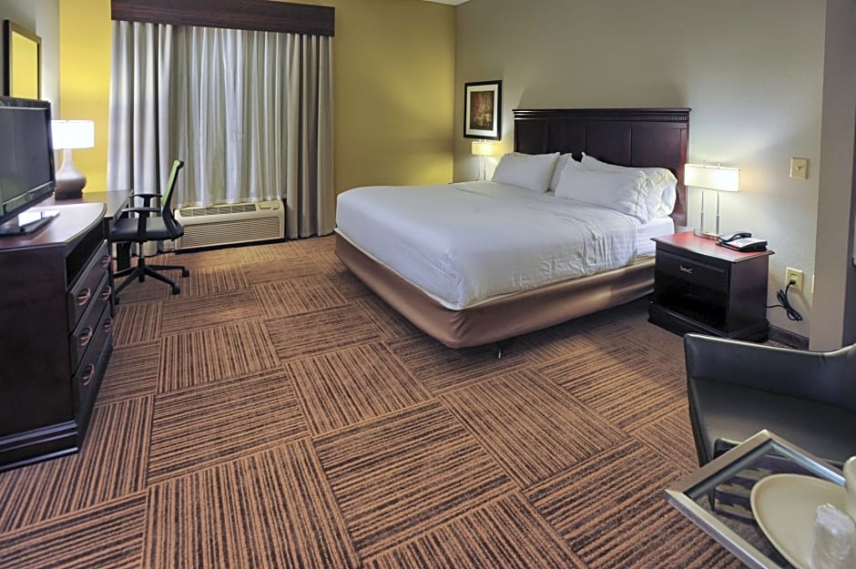 Holiday Inn Express Hotel & Suites Pell City