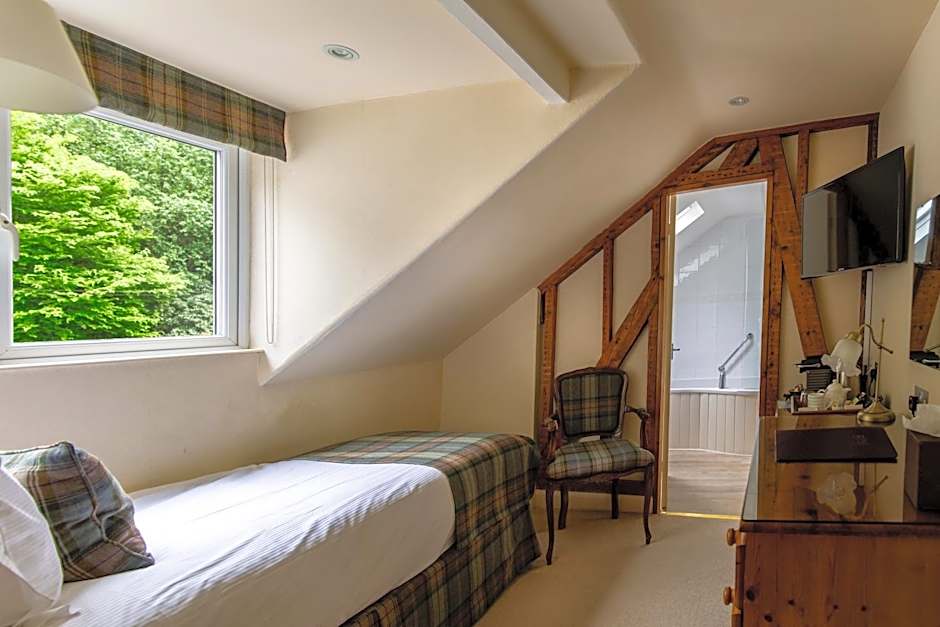 Lindeth Fell Country House