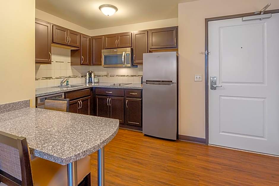 Landmark Suites - Williston
