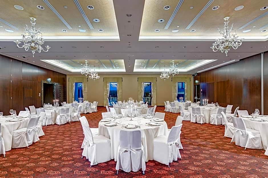 Grand Hotel River Park, a Luxury Collection Hotel, Bratislava