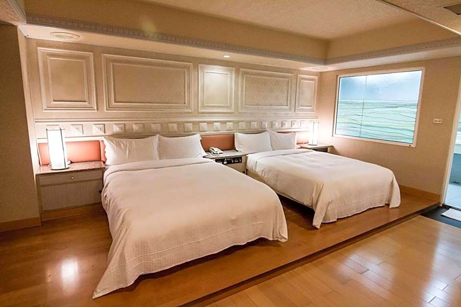 Katherine Plaza Hotel