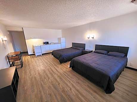 Queen Room with Two Queen Beds