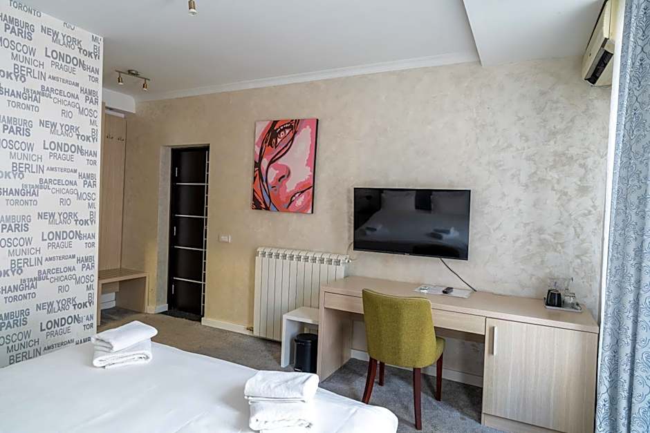 Privilege Room's by Central Park
